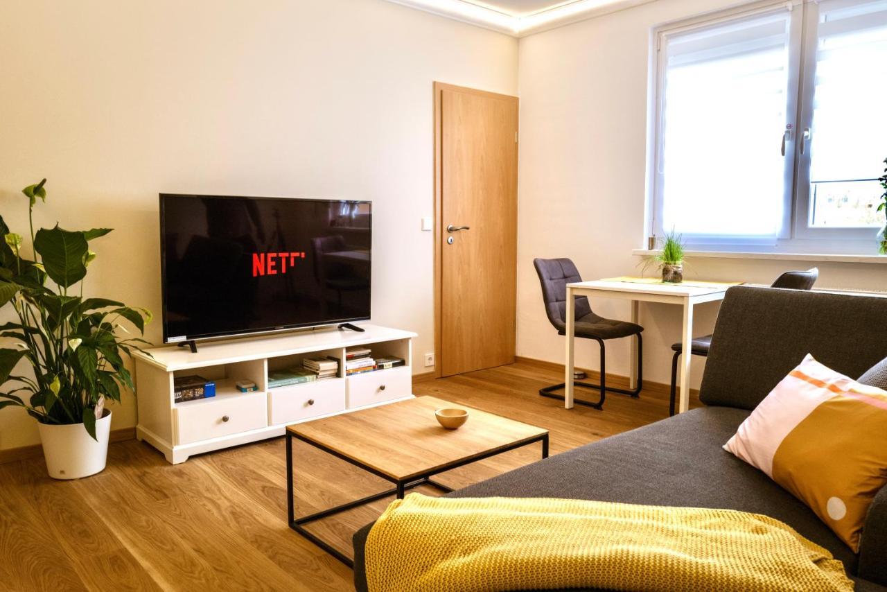 Zentrumsnahe Leipzig-Apartments, Nahe Ufz Und Bmw Inkl Parkplatz Und Fahrraeder Exterior foto